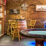 Mountain Getaway - Two Floors