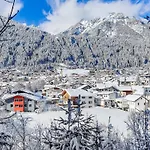 Mountain Getaway - Two Floors Apartmán *