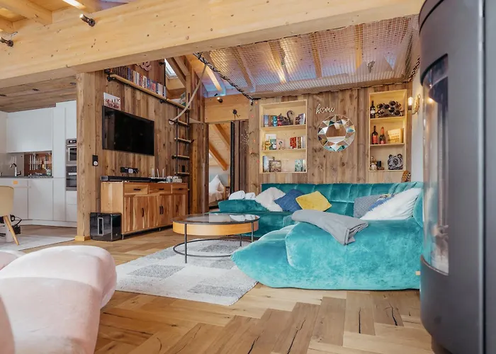 Apartament Doug's Mountain Getaway - 'top Two Floors'