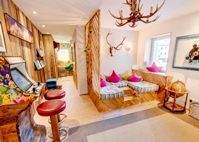 Doug's Mountain Getaway - 'top Two Floors' * Fulpmes