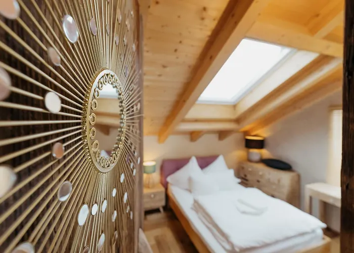 Apartament Doug's Mountain Getaway - 'top Two Floors'